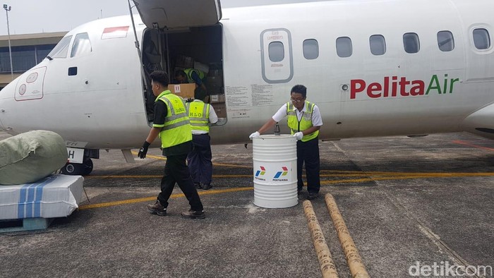 Percepat Distribusi BBM di Palu, Pertamina Terbangkan SPBU Portabel