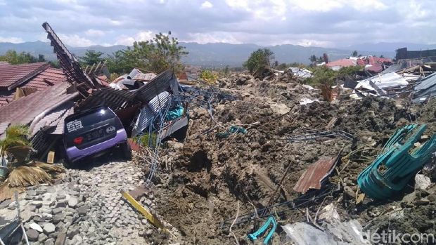 Begini Parahnya Kawasan Petobo, Rumah dan Mobil 'Ditelan' Tanah