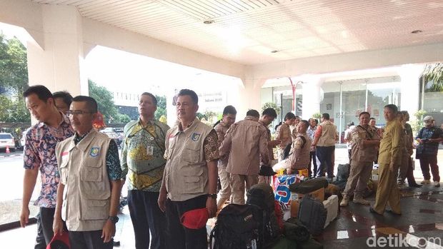  Mendagri Tjahjo Kumolo saat memberikan pengarahan kepada tim pendamping ke daerah terdampak gempa dan tsunami di Sulteng, Selasa (2/10/2018)