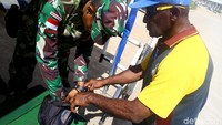 Dalam kurun waktu 6 bulan, atau sejak Februari 2018, Satgas Pamtas RI-PNG dari Yonif Para Raider 501 Kostrad telah berhasil mengamankan barang-barang ilegal.
