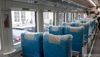 Satu dari delapan transet kereta RLP Palembang yang masih tertahan di PT. INKA Madiun dalam tahap penyelesaian. Jadi ini tinggal satu dari delapan transet RLT Palembang yang masih belum selesai. Ini masih dilakukan pengecekan semua komponen transet, jelas Direktur Utama PT. INKA Madiun Budi Noviantoro kepada wartawan saat media visit di INKA Madiun Selasa (2/10/2018).