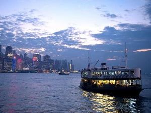 Potret 120 Tahun Perjalanan Kapal Feri Hong Kong