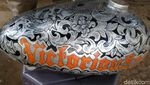 Kerennya Modifikasi Tangki Motor Lewat Sentuhan Batik