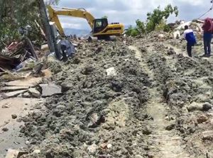 Medan Berlumpur Persulit Gerak Pencarian di Balaroa