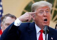 PM Malaysia: Trump tak Terpilih Lagi, Perang Dagang Selesai