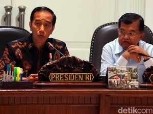 Gelar Ratas Dadakan, Ini Arahan Jokowi Terkait Gempa Palu