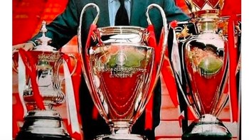 Netizen ini menyalahkan Ferguson karena dulu sangat sukses sehingga sulit digantikan. Foto: istimewa