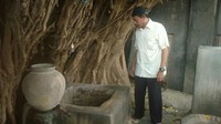 Situs Sumur Ketandan ini dijaga oleh juru kunci Raden Syarifudin (Sudirman Wamad/detikTravel)