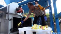 Barang bukti narkoba yang dimusnahkan itu senilai Rp 50 miliar.