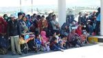 Bandara Palu Dipenuhi Warga Tunggu Pesawat