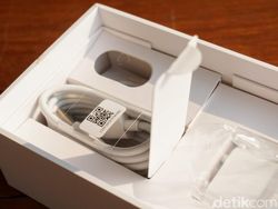 Unboxing Xiaomi Mi A2, Si Android One Generasi Kedua