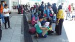 Bandara Palu Dipenuhi Warga Tunggu Pesawat