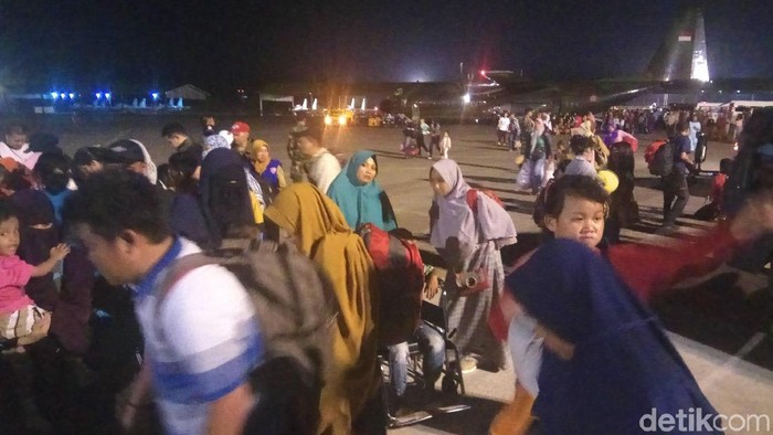 4.600 Korban Gempa Sudah Dievakuasi ke Lanud Hasanuddin