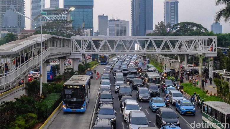Sistem Satu Arah Diuji Coba di Dukuh Bawah, Ini Rutenya Sistem Satu Arah Diuji Coba di Dukuh Bawah, Ini Rutenya