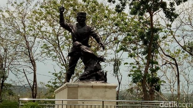 monumen kresek di madiun