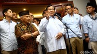 Capres Prabowo Subianto menggelar jumpa pers di kediamannya, Jl Kertanegara, Jakarta Selatan, Rabu (3/10/2018).