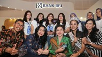Hadir dalam acara tersebut manajemen Bank BRI yakni Direktur Utama Bank BRI Suprajarto, Direktur Konsumer BRI Handayani, dan Direktur IT dan Operasi Bank BRI Indra Utoyo. Foto: dok. BRI