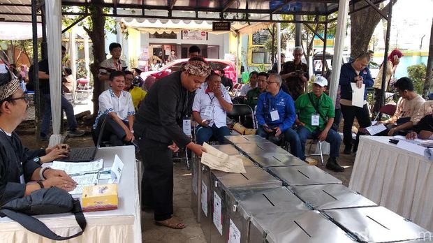 KPU Siapkan Metode Hitung Paralel KPU Siapkan Metode Hitung Paralel