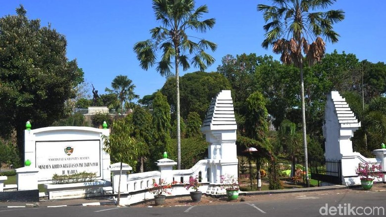 Kejam Begini Cara PKI Bantai Ribuan Tokoh dan Ulama di Madiun Kejam Begini Cara PKI Bantai Ribuan Tokoh dan Ulama di Madiun