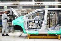 Penjualan Mobil China Makin Buruk, Turun 7 Bulan Beruntun