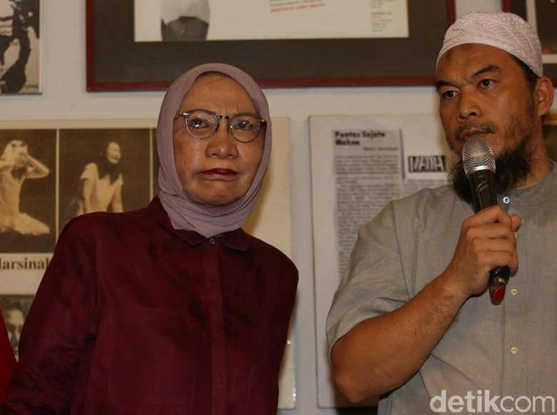 Ratna Sarumpaet Akui Bikin Hoax, Tompi dari Awal Sudah Curiga Ratna Sarumpaet Akui Bikin Hoax, Tompi dari Awal Sudah Curiga