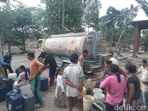 Krisis Air Bersih Landa 50 Desa di Bojonegoro