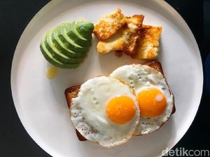Kreasi Sarapan Telur Ceplok hingga Racikan Mie Instan Unik dari Indonesia