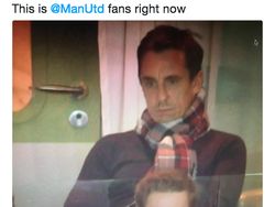 Imbang Lawan Valencia, MU dan Mourinho Digunjingkan Netizen