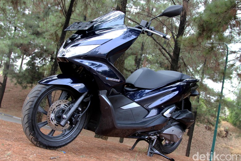  Honda  PCX  Hybrid  Terjual Hingga Ratusan Unit Sebulan