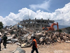 7 Hercules dari Bantuan Asing Dikerahkan ke Palu, Ini Daftarnya