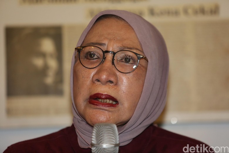 Ratna: Sedih, Koruptor Saja Boleh ke Mana-mana dengan Bebas Ratna: Sedih, Koruptor Saja Boleh ke Mana-mana dengan Bebas
