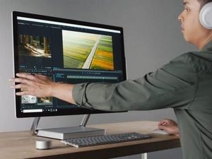 Microsoft Surface Studio 2 Jadi Perangkat Surface Paling Kencang