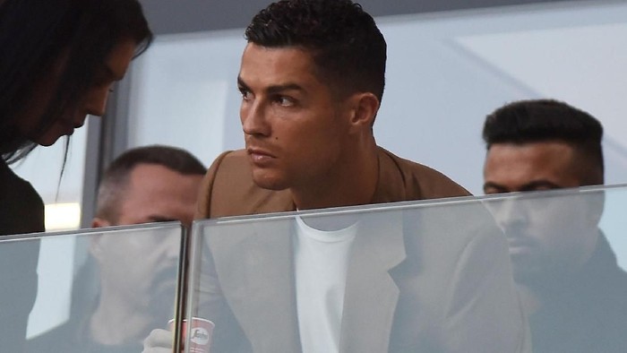 Game FIFA 19 besutan EA Sports ikut terbawa dalam merebaknya kasus tuduhan pemerkosaan yang dihadapi Cristiano Ronaldo (Foto: Massimo Pinca/Reuters) Game FIFA 19 besutan EA Sports ikut terbawa dalam merebaknya kasus tuduhan pemerkosaan yang dihadapi Cristiano Ronaldo (Foto: Massimo Pinca/Reuters)