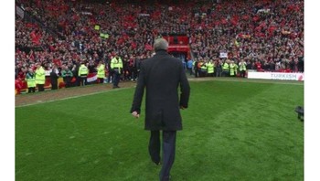 MU menurut netizen ini tak lagi sama semenjak Alex Ferguson pensiun. Foto: istimewa