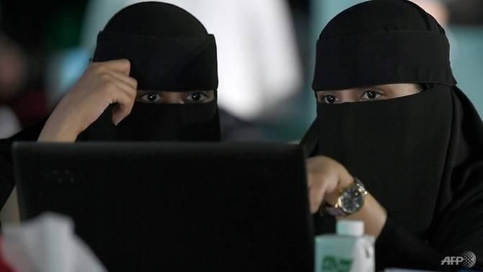 Saudi Arabia faces longstanding criticism over the male guardianship system which allows men to exercise arbitrary authority over their female relatives AFP/Amer HILABI
Read more at https://www.channelnewsasia.com/news/world/saudi-woman-barred-from-marrying--musical--suitor-10784020