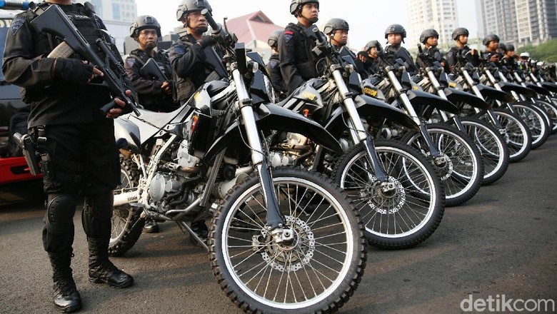 Heboh Polisi Disebut Jadi Calo di GBK, Polres Jakpus Membantah Heboh Polisi Disebut Jadi Calo di GBK, Polres Jakpus Membantah