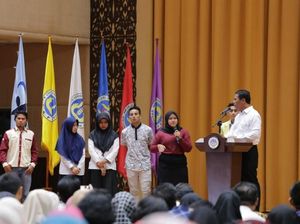 Mentan Ajak Mahasiswa di Padang Jadi Pengusaha Muda