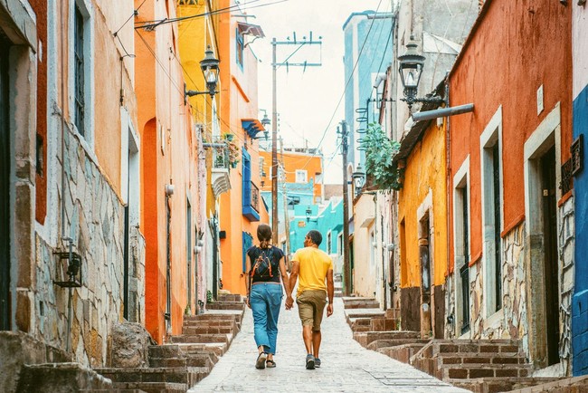 Meksiko di urutan kelima dengan persentase warganya paling banyak operasi plastik, sejumlah 3,9 persen. Ada 923.243 prosedur kosmetik yang tercatat telah dilakukan. Foto: iStock