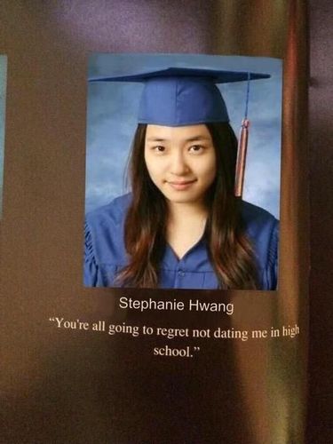 Foto kelulusan Tiffany Young