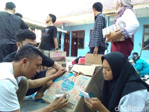 Galang Dana, Mahasiswa Sulteng Buka Posko Peduli di Yogya