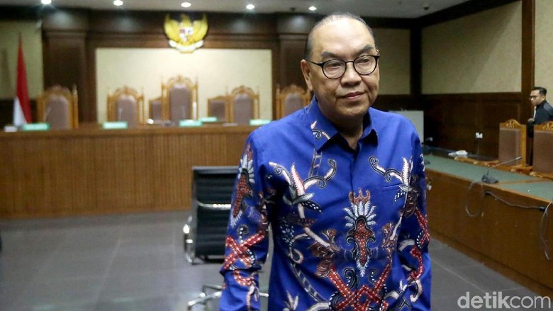 Pengusaha Kotjo Beberkan Peran Eni Saragih di Kasus PLTU Riau Pengusaha Kotjo Beberkan Peran Eni Saragih di Kasus PLTU Riau
