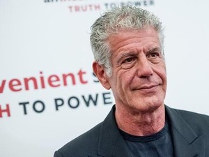 Kelas Khusus Tentang Anthony Bourdain Bisa Diikuti Secara Online di Universitas Ini