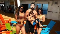 Kalau ini, saat Suhana menikmati hangatnya musim panas bareng keluarganya. Asyik ya? (Instagram/@suhana_khan_officiall)