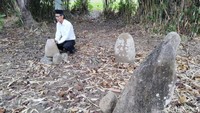 Konon, batu ini dapat mengeluarkan suara ledakan apabila ada kejadian besar terjadi (Dadang/detikTravel)