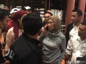 Detik-detik Penangkapan Ratna Sarumpaet di Bandara Soetta