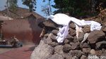 Wisata Religi ke Makam Wali Songo