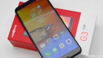 Advan membanderol G3 dengan harga Rp 2.999.000. Yang menarik, ada harga khusus untuk mahasiswa sebesar Rp 1.999.000. Ponsel ini telah tersedia di pasaran. Foto: Fino Yurio Kristo
