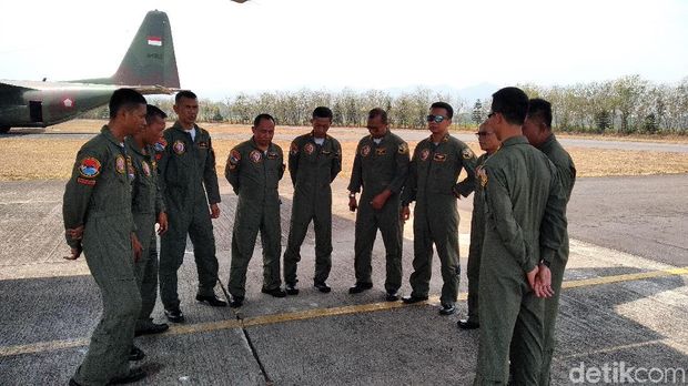 Menengok Crew Hercules Misi Kemanusiaan Bencana Palu - buat pagi -