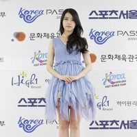 Tapi kesuksesan IU tidak didapat dalam sekejap. Mungkin tak banyak yang tahu kalau IU tidak berasal dari keluarga berada. Wanita kelahiran Seoul, Korea Selatan, ini diketahui pernah hidup miskin saat kecil. Foto: Getty Images