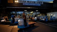 Sekarang traveler tidak bisa lagi datang ke pasar ini, karena pasar ini telah ditutup untuk umum semenjak tanggal 29 September lalu. (Issei Kato/Reuters)